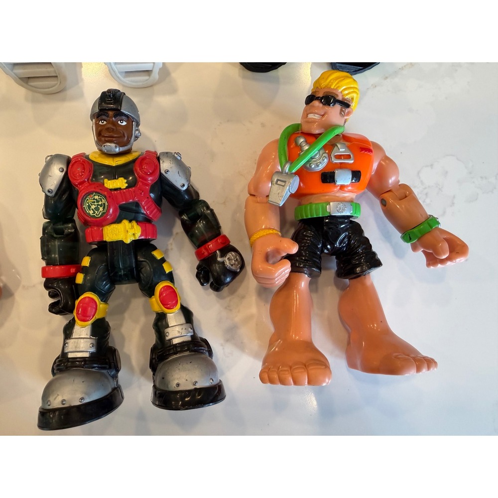 Fisher-Price Rescue Heroes Action Figures Lot of 8 Vintage Multi-Color Figures - Picture 5 of 16